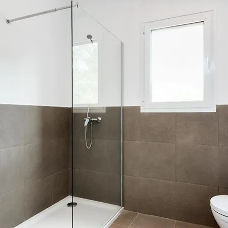Villa Cala Galdana Sleeps 9 Pool Air Con Wifi