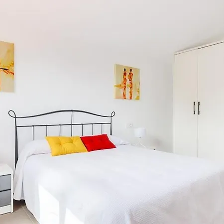 Cala Galdana Sleeps 9 Pool Air Con Wifi ヴィラ *