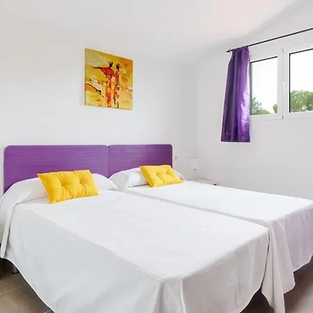 Cala Galdana Sleeps 9 Pool Air Con Wifi